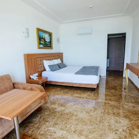 Kristal Beach Hotel-3