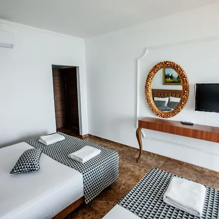 Kristal Beach Hotel-2